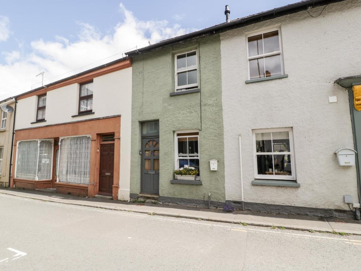 7 Bell Street Villa Talgarth Exterior photo