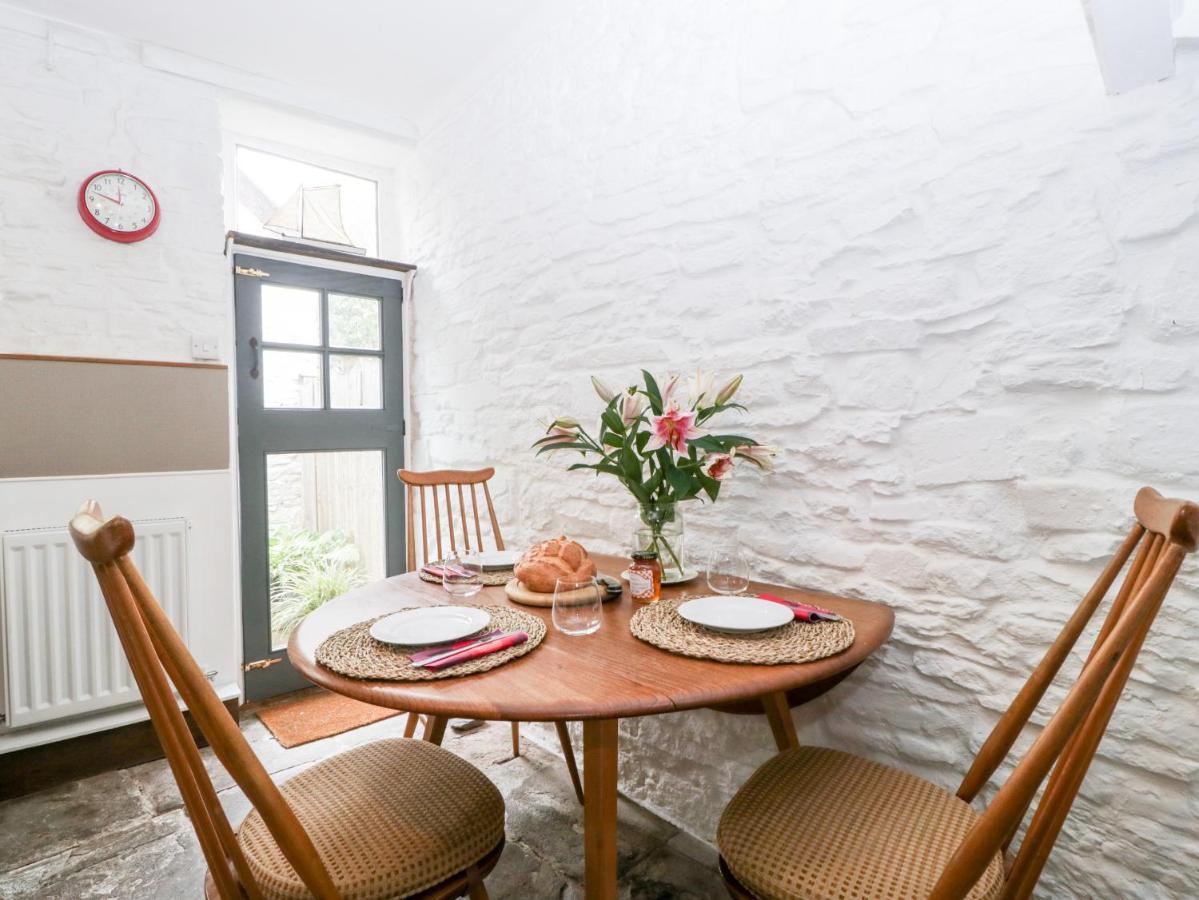 7 Bell Street Villa Talgarth Exterior photo